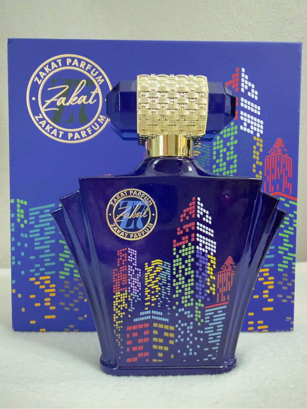 Zakat Z7 Unisex Parfum By Zakat 3.4oz Eau De Parfum 100 ml